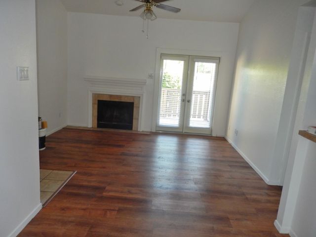 8601 Park Lane 422, Dallas, TX 75231