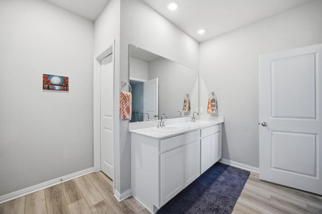 14000 Heartland DR, Manor, TX 78653