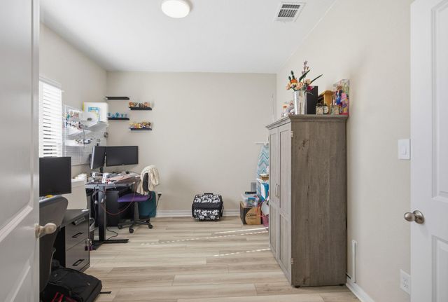 14000 Heartland DR, Manor, TX 78653