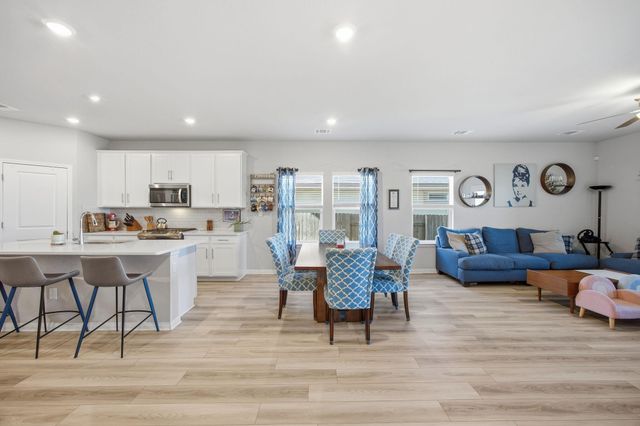 14000 Heartland DR, Manor, TX 78653