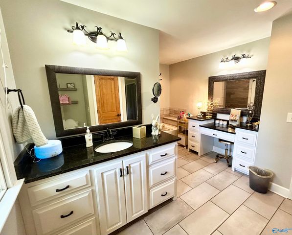 4010 Tabor Road, Gadsden, AL 35904