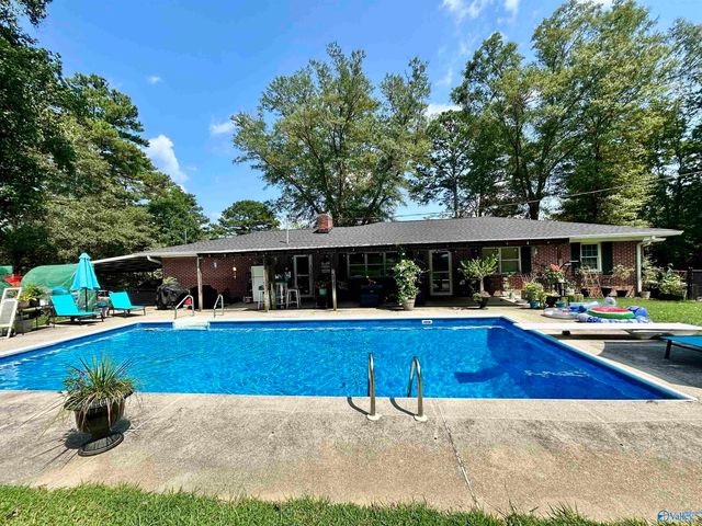 4010 Tabor Road, Gadsden, AL 35904