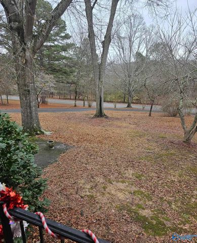 4010 Tabor Road, Gadsden, AL 35904