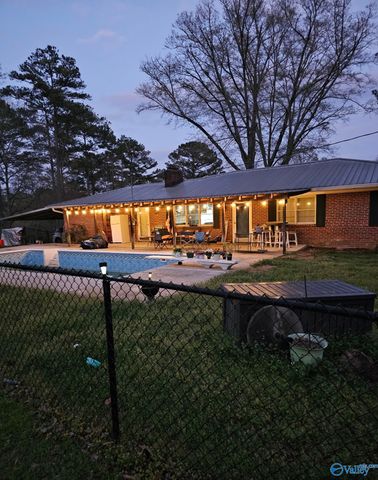 4010 Tabor Road, Gadsden, AL 35904