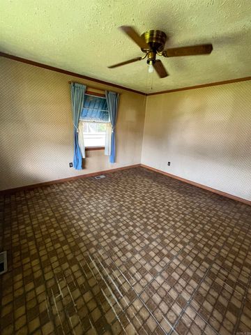 27 Lakeview Circle, Conway, AR 72032