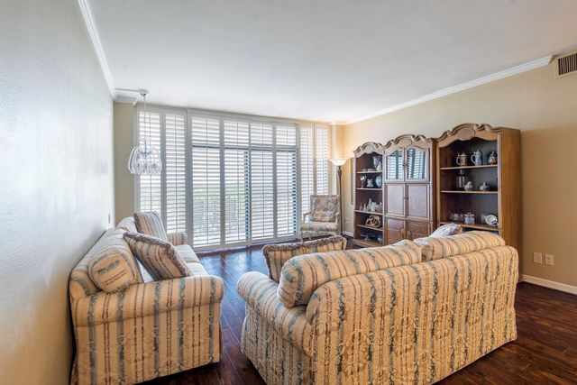 5200 Keller Springs Road 520, Dallas, TX 75248