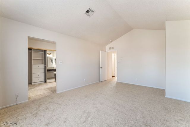 8704 Isola Drive, Las Vegas, NV 89117