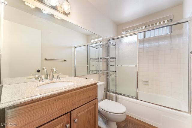 8704 Isola Drive, Las Vegas, NV 89117