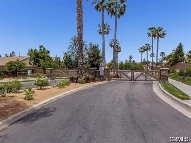 12270 Mesa Grove Drive, Riverside, CA 92503