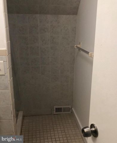 1112 PARKWAY AVE, Ewing, NJ 08618