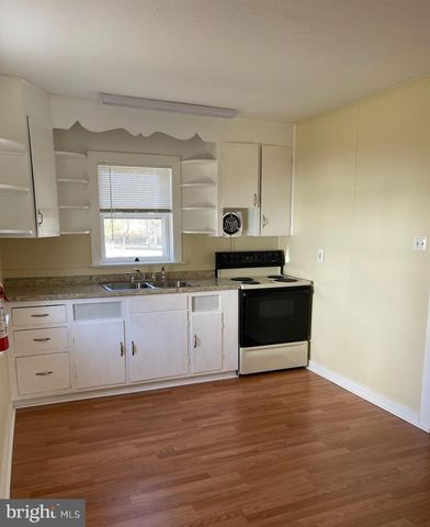 1112 PARKWAY AVE, Ewing, NJ 08618