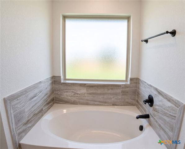 2121 Mercer Street, Nolanville, TX 76559