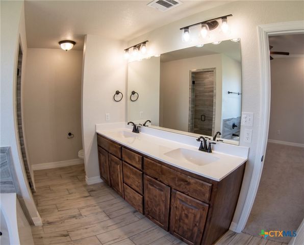 2121 Mercer Street, Nolanville, TX 76559
