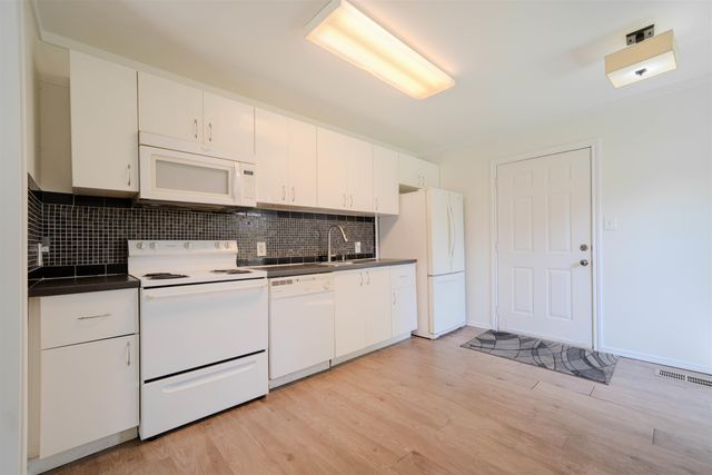 405 Bates St, Kilgore, TX 75662