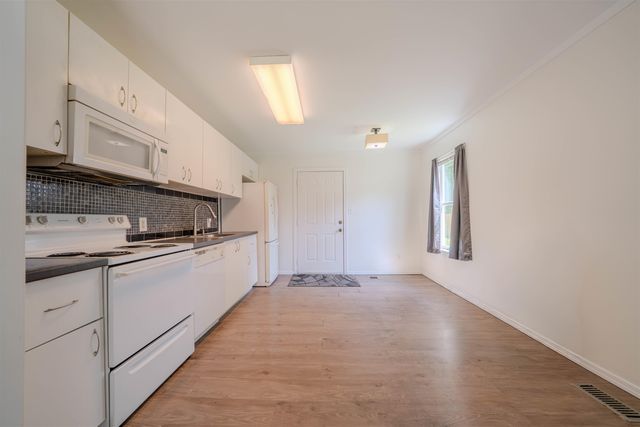 405 Bates St, Kilgore, TX 75662