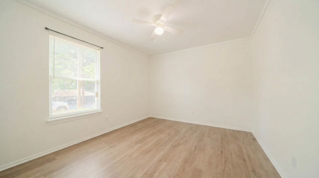 405 Bates St, Kilgore, TX 75662