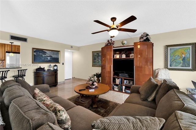 1400 S Ocean Drive 1004, Hollywood, FL 33019