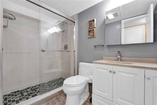 1400 S Ocean Drive 1004, Hollywood, FL 33019