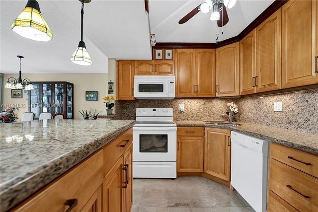1400 S Ocean Drive 1004, Hollywood, FL 33019