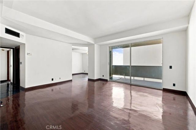 7250 Franklin Avenue 804, Los Angeles, CA 90046