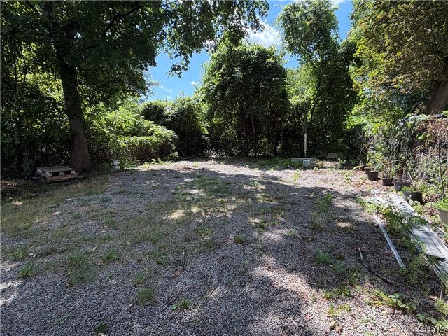 134 Richardson Ave, Syracuse, NY 13205