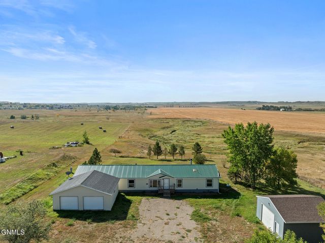 12682 23rd Street NW, Watford City, ND 58854 property photo