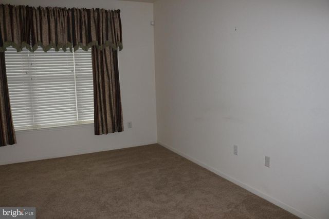 75 KYLE WAY, Ewing, NJ 08628