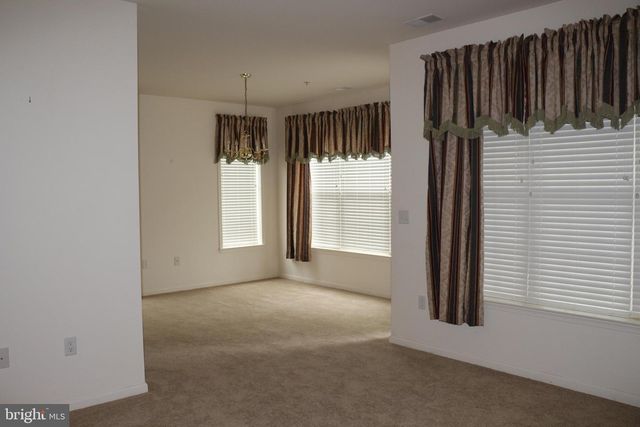 75 KYLE WAY, Ewing, NJ 08628