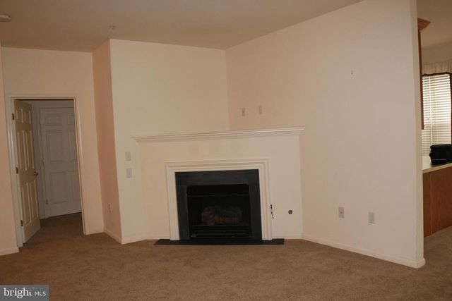 75 KYLE WAY, Ewing, NJ 08628