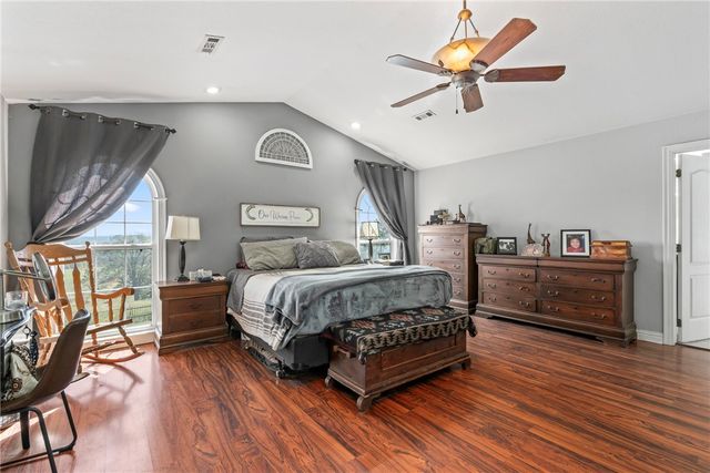 15495 Osage Hog Farm Road, Gentry, AR 72734