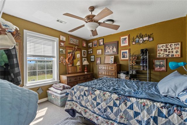 15495 Osage Hog Farm Road, Gentry, AR 72734