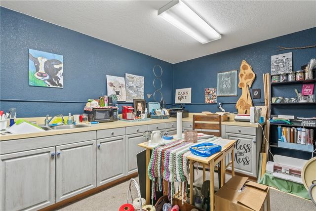 15495 Osage Hog Farm Road, Gentry, AR 72734