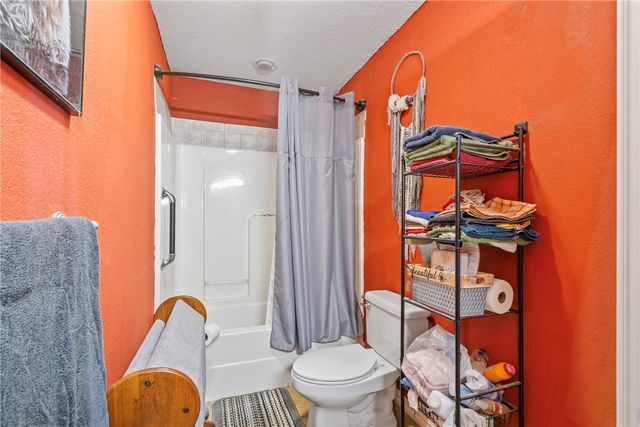 15495 Osage Hog Farm Road, Gentry, AR 72734