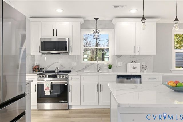 2030 Cadillac Trl, North Chesterfield, VA 23236