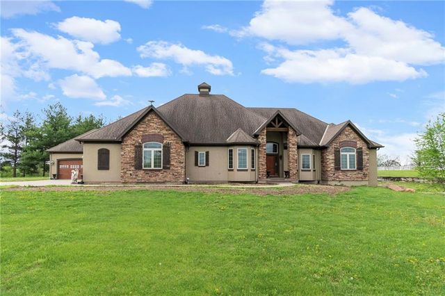 16108 Plattsburg Road, Kearney, MO 64060