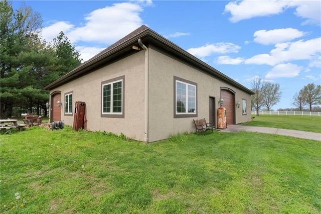 16108 Plattsburg Road, Kearney, MO 64060