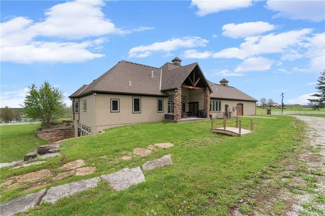 16108 Plattsburg Road, Kearney, MO 64060