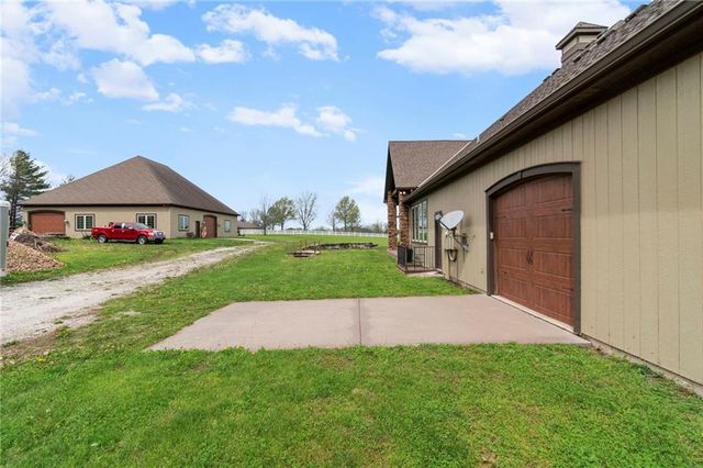 16108 Plattsburg Road, Kearney, MO 64060