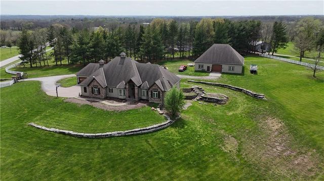 16108 Plattsburg Road, Kearney, MO 64060