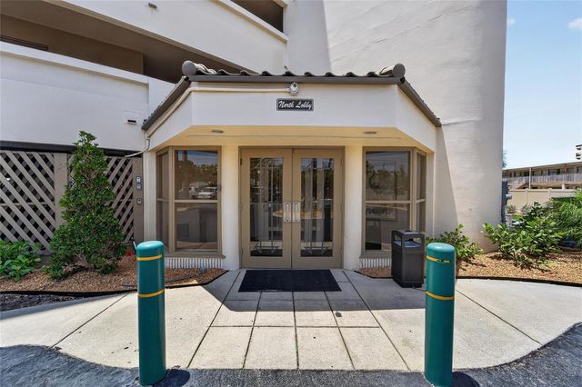4450 GULF BOULEVARD 113, St Pete Beach, FL 33706