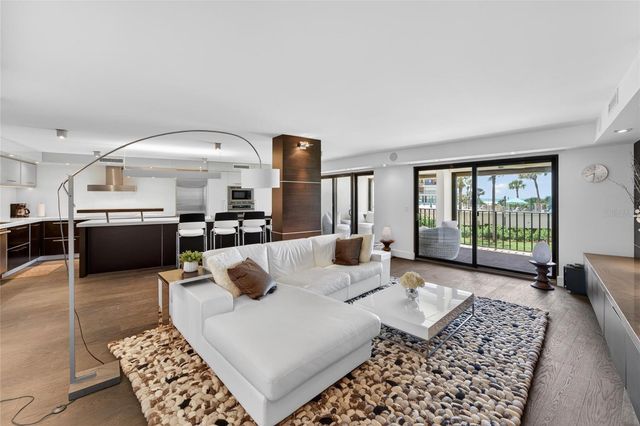 4450 GULF BOULEVARD 113, St Pete Beach, FL 33706