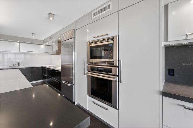 4450 GULF BOULEVARD 113, St Pete Beach, FL 33706