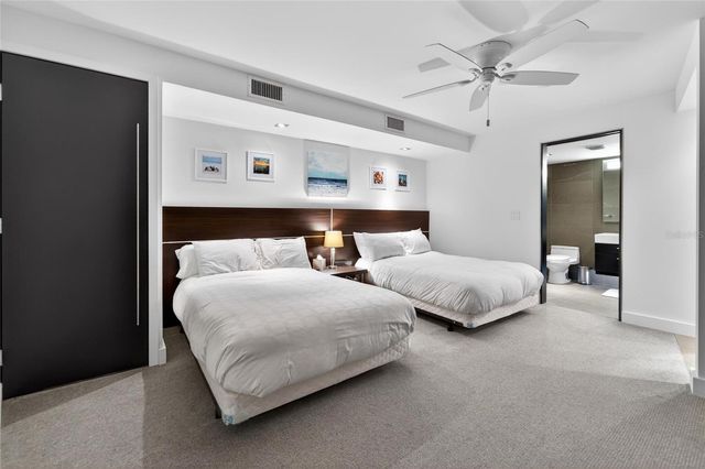 4450 GULF BOULEVARD 113, St Pete Beach, FL 33706