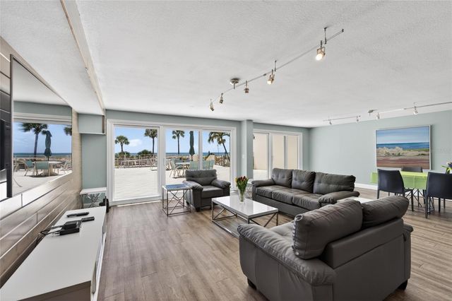 4450 GULF BOULEVARD 113, St Pete Beach, FL 33706