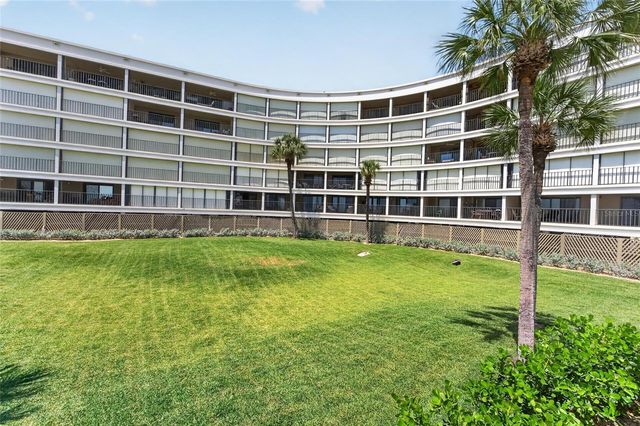 4450 GULF BOULEVARD 113, St Pete Beach, FL 33706