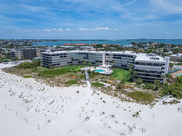 4450 GULF BOULEVARD 113, St Pete Beach, FL 33706