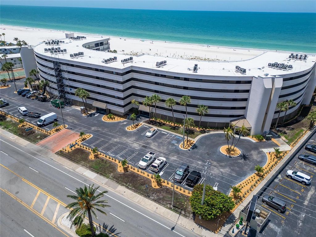 4450 GULF BOULEVARD 113, St Pete Beach, FL 33706