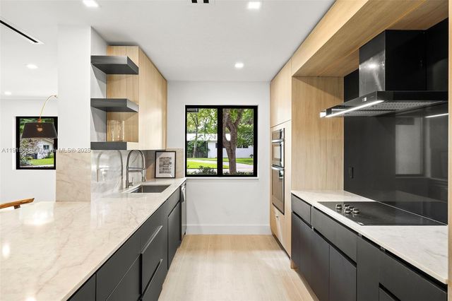 7291 SW 129th St, Pinecrest, FL 33156