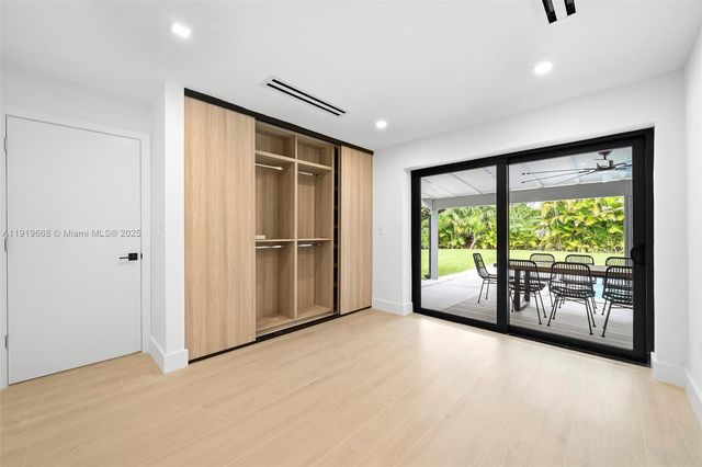 7291 SW 129th St, Pinecrest, FL 33156