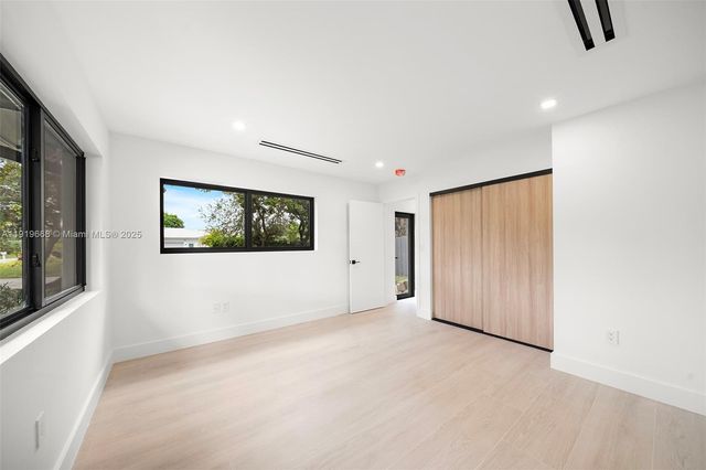 7291 SW 129th St, Pinecrest, FL 33156